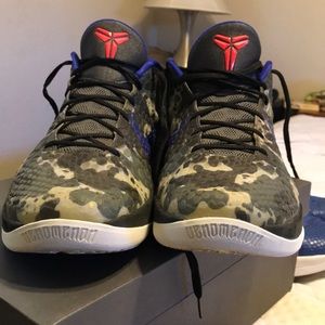 Vintage Kobe VI Urban Camo (Size 15)